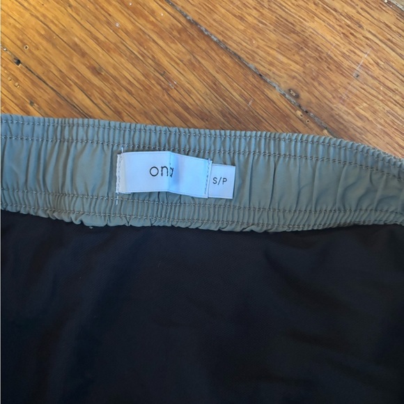 Onia The Calder Men’s Shorts Small - Picture 2 of 7